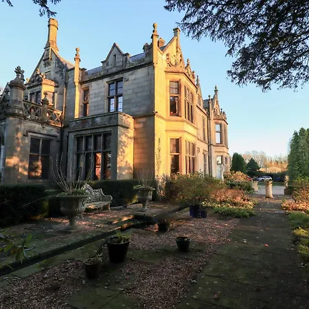 Apartment Summerlands Hall Gothic