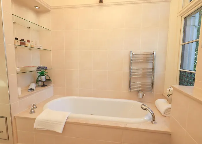 Summerlands Hall Gothic Apartamento *