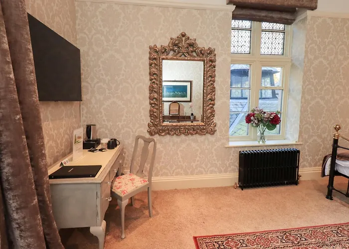 Summerlands Hall Gothic