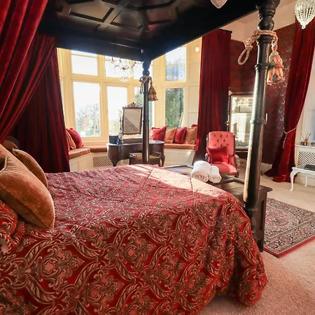 Апартаменты Summerlands Hall Gothic